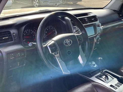 Used 2016 Toyota 4Runner Limited image 17