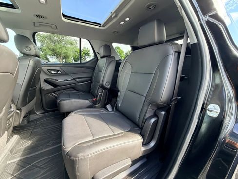 Used 2021 Chevrolet Traverse Premier w/ Redline Edition AWD/4WD image 23