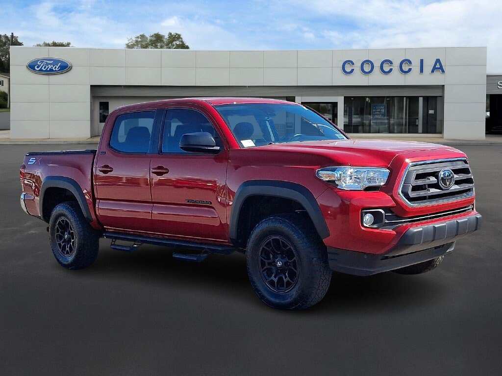 Used 2023 Toyota Tacoma SR5 w/ SX Package AWD/4WD image 3