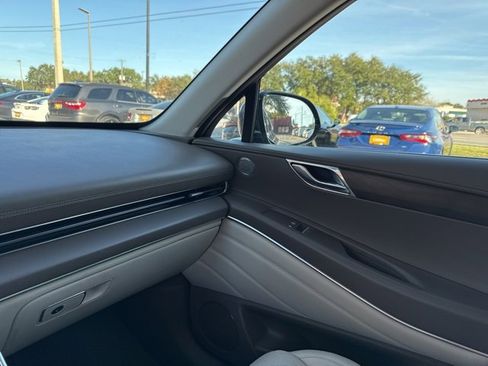 Used 2024 Genesis GV80 2.5T image 27