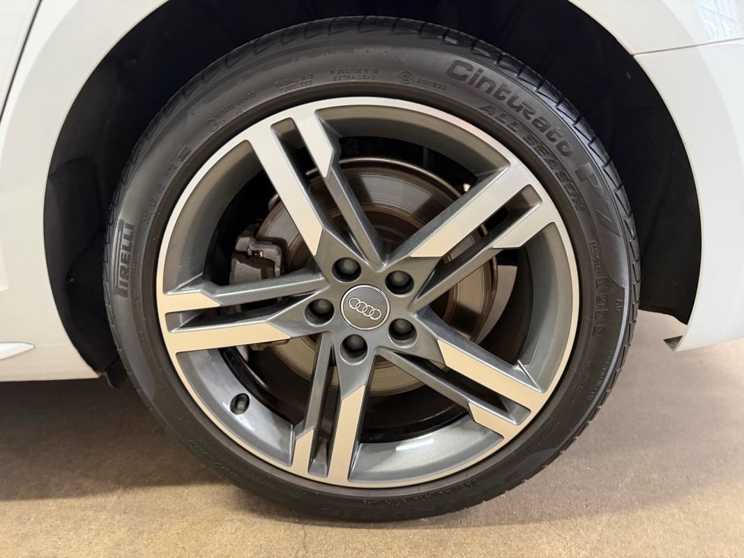 Used 2018 Audi A4 2.0T Premium Plus w/ Premium Plus Package AWD/4WD image 34