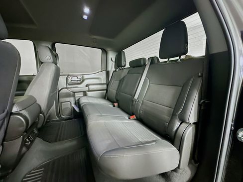 Used 2024 Chevrolet Silverado 1500 Custom image 24