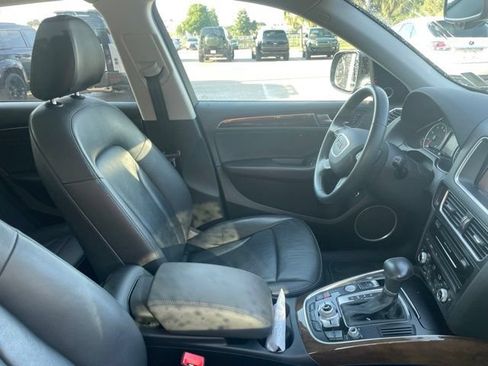 Used 2017 Audi Q5 2.0T Premium Plus w/ Technology Package AWD/4WD image 8