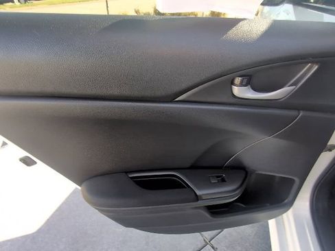 Used 2018 Honda Civic EX-T image 25