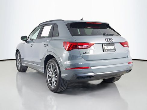 Used 2023 Audi Q3 2.0T Premium w/ Convenience Package AWD/4WD image 5