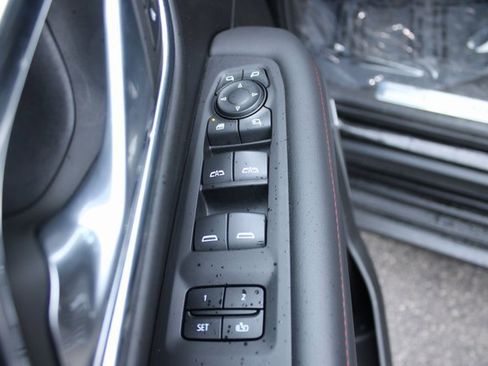 Used 2023 Chevrolet Tahoe RST w/ RST Performance Edition image 11