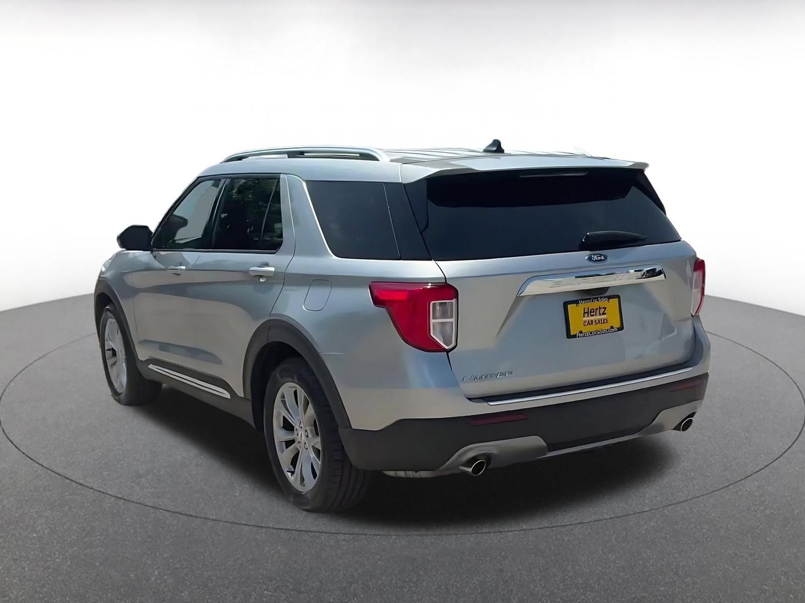 Used 2024 Ford Explorer Limited RWD image 10