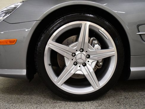 Used 2009 Mercedes-Benz SL 550 image 28