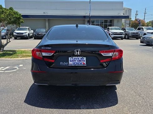 Used 2022 Honda Accord LX image 5