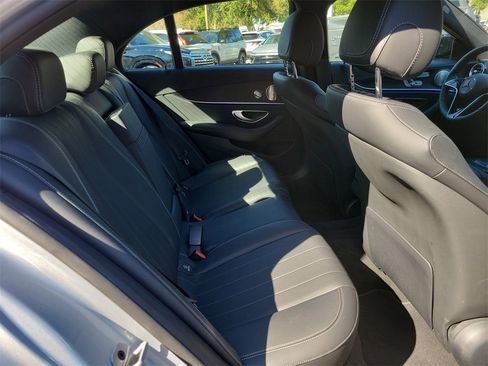 Used 2022 Mercedes-Benz E 350 Sedan image 50