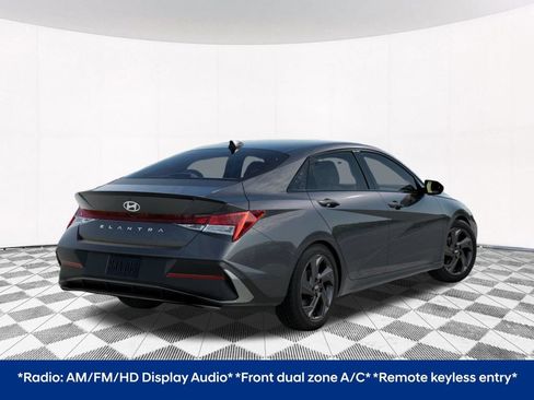Used 2026 Hyundai Elantra Sport FWD image 6