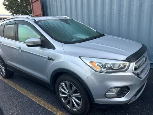 Used 2017 Ford Escape Titanium AWD/4WD image 2