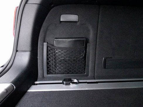 Used 2019 BMW X6 xDrive50i w/ M Sport Package image 34