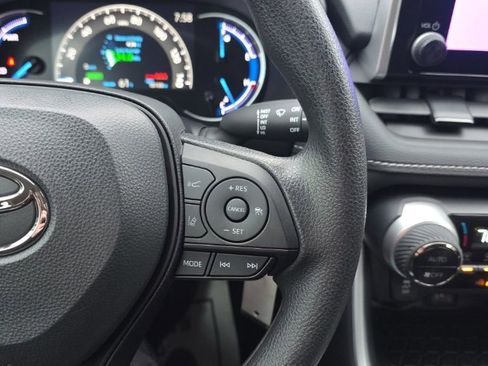 Certified 2024 Toyota RAV4 LE image 23