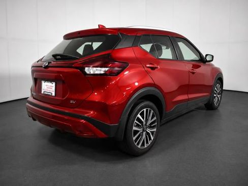 Certified 2023 Nissan Kicks SV FWD image 4