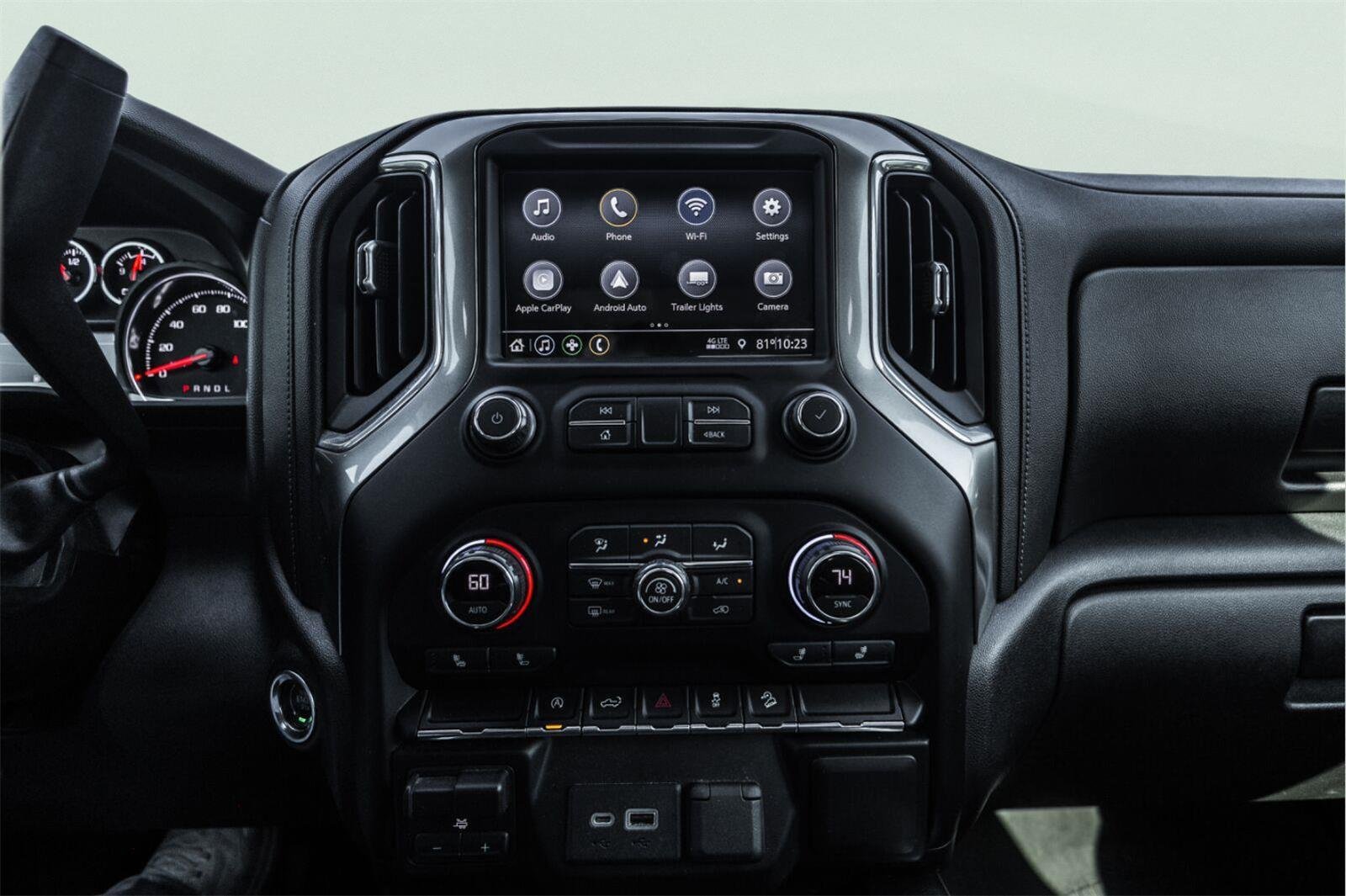 Used 2021 Chevrolet Silverado 1500 LT Trail Boss w/ LPO, Dark Essentials Package AWD/4WD image 14