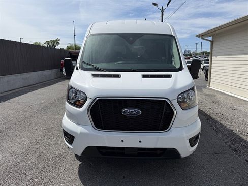 Used 2024 Ford Transit 350 XLT RWD image 4