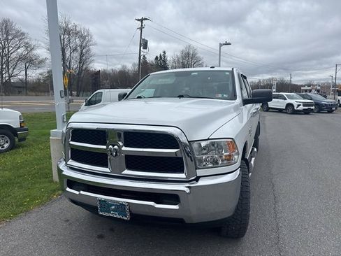 Used 2016 RAM 2500 SLT AWD/4WD image 2