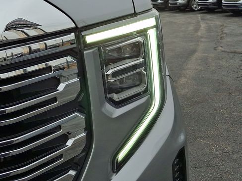 Certified 2026 GMC Sierra 1500 Denali w/ Denali Reserve Package image 10