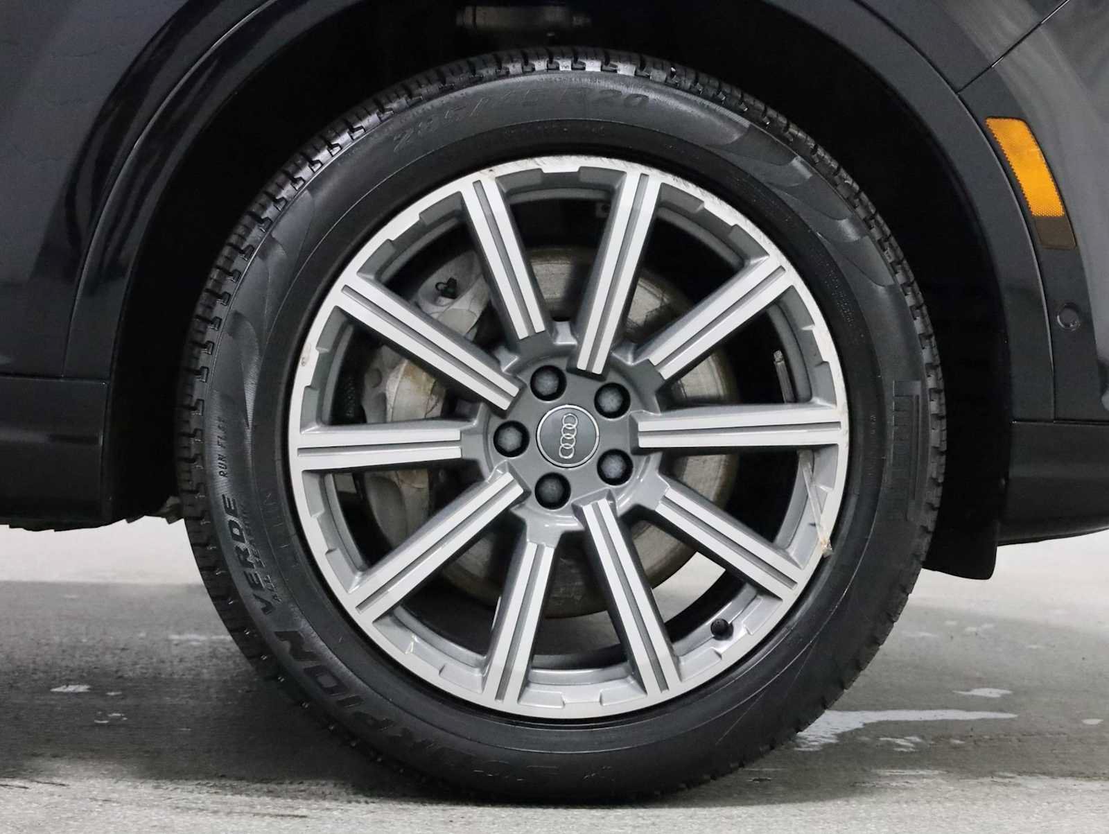 Used 2019 Audi Q7 3.0T Premium Plus AWD/4WD image 12