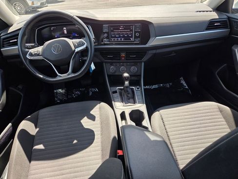 Used 2024 Volkswagen Jetta S image 9