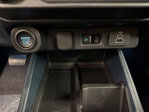 New 2026 Ford Maverick Lariat AWD/4WD image 15
