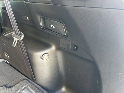 Used 2022 Mitsubishi Outlander ES image 31