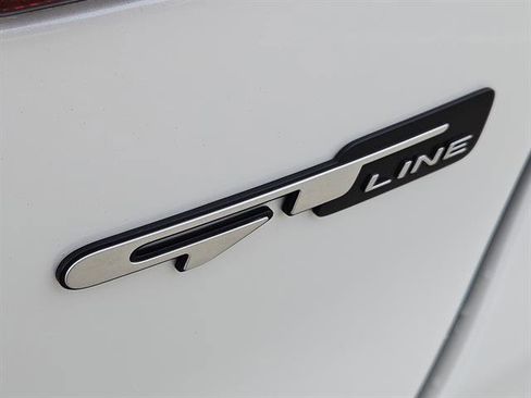 Used 2023 Kia Forte GT-Line w/ GT-Line Premium Package image 8
