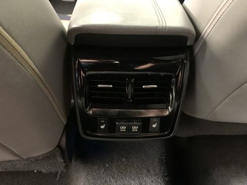 Used 2020 Toyota Avalon Limited w/ Advanced Safety Package FWD image 35