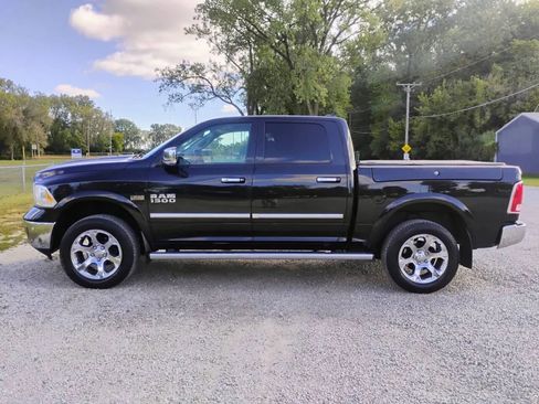 Used 2015 RAM 1500 Laramie w/ Convenience Group image 15