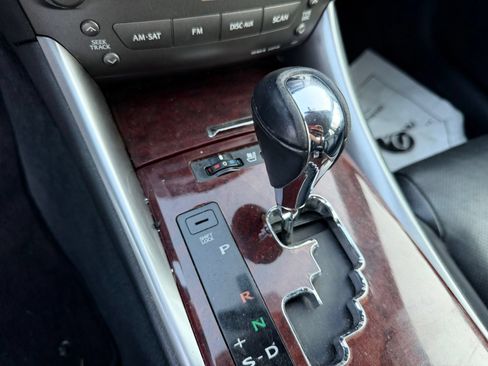 Used 2006 Lexus IS 250 RWD image 16