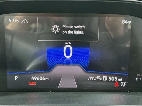 Used 2025 Volkswagen Jetta SE FWD image 19