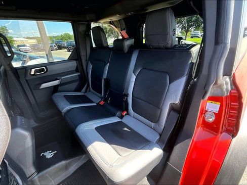 Used 2022 Ford Bronco Black Diamond AWD/4WD image 24