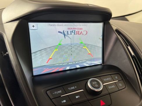 Used 2019 Ford Escape SE FWD image 20