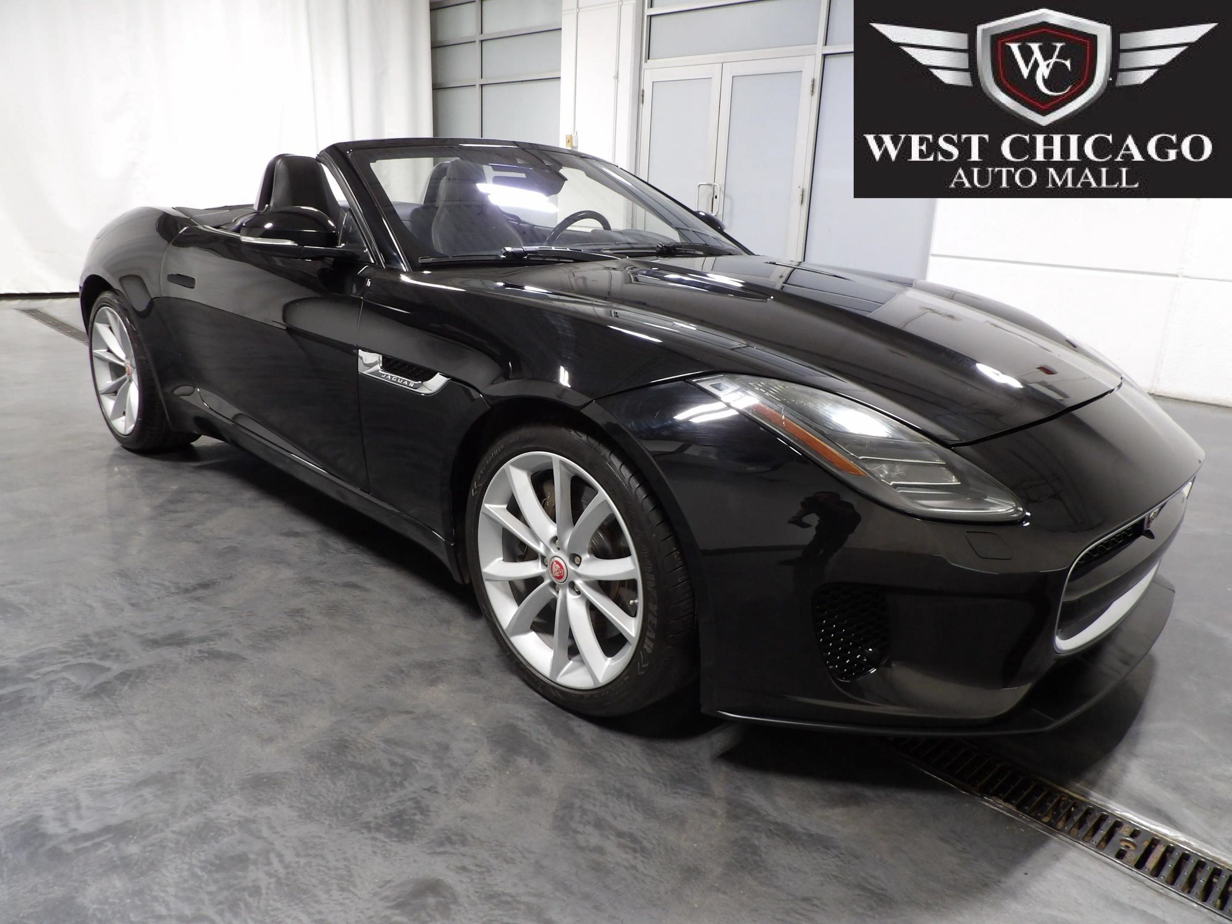 Used 2020 Jaguar F-TYPE Convertible RWD image 1