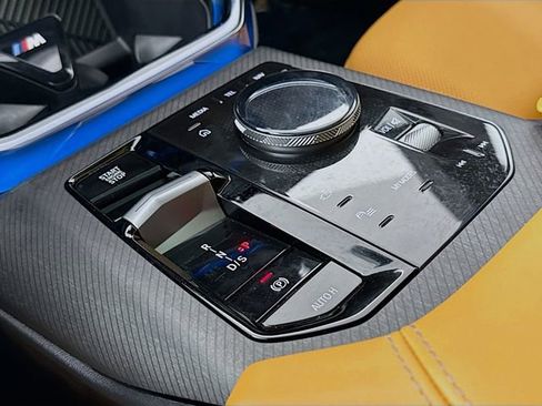 Used 2025 BMW X3 xDrive30i w/ Premium Package image 17