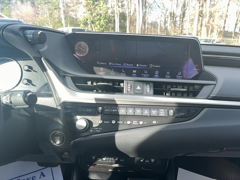 Used 2021 Lexus ES 350 w/ Premium Package image 16