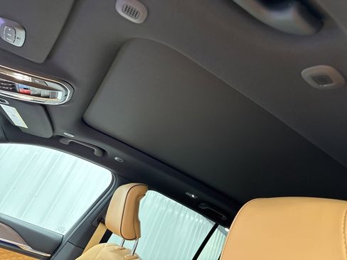 Used 2025 Jeep Grand Cherokee Summit image 17