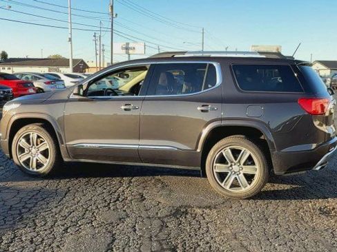 Used 2018 GMC Acadia Denali w/ Technology Package image 6
