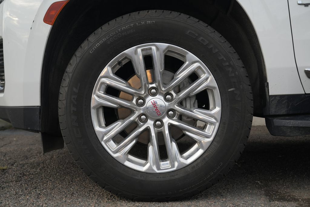Used 2024 GMC Yukon SLT RWD image 13
