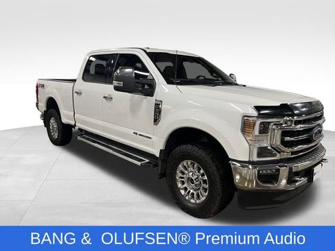 Used 2022 Ford F250 Lariat w/ Lariat Ultimate Package image 9