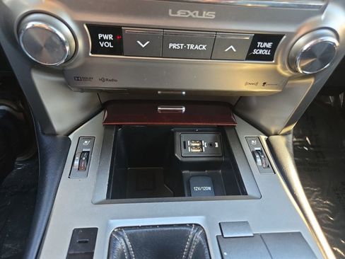 Used 2016 Lexus GX 460 w/ Premium Package AWD/4WD image 32