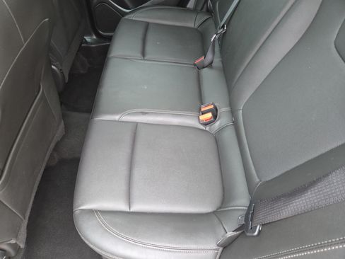 Used 2024 Buick Encore GX Sport Touring AWD/4WD image 19