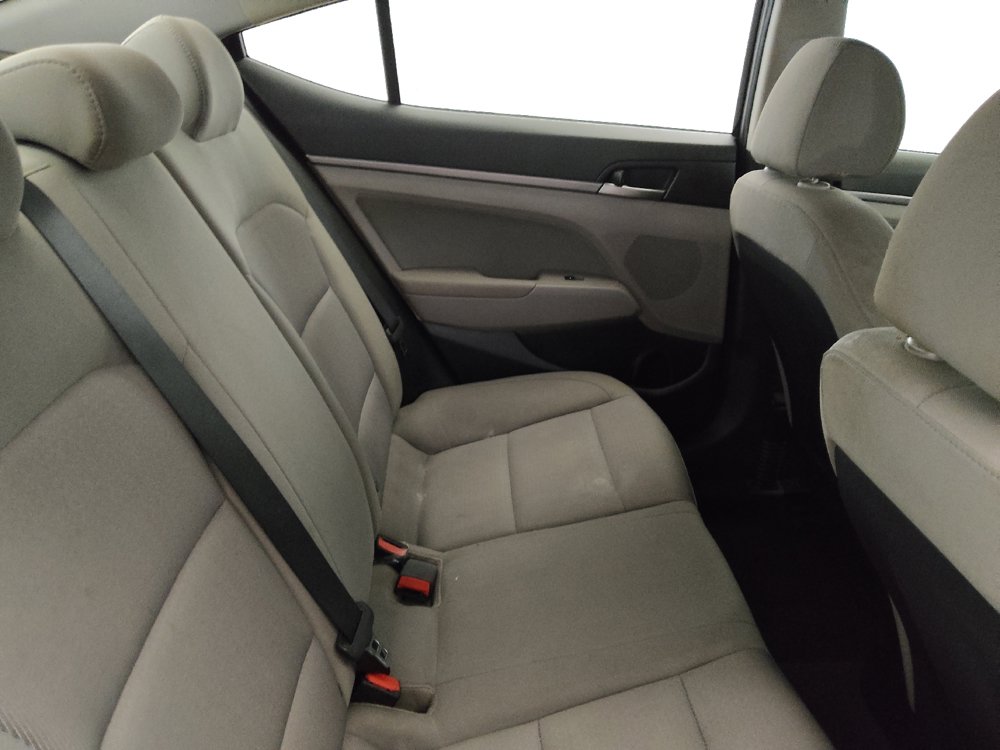 Used 2018 Hyundai Elantra SEL FWD image 19