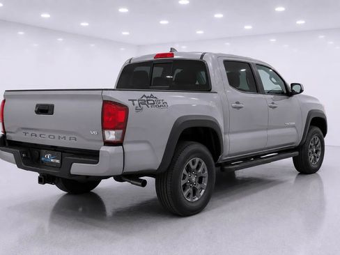 Used 2021 Toyota Tacoma SR5 w/ Trail Edition AWD/4WD image 5