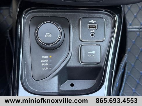 Used 2020 Jeep Compass Latitude AWD/4WD image 27