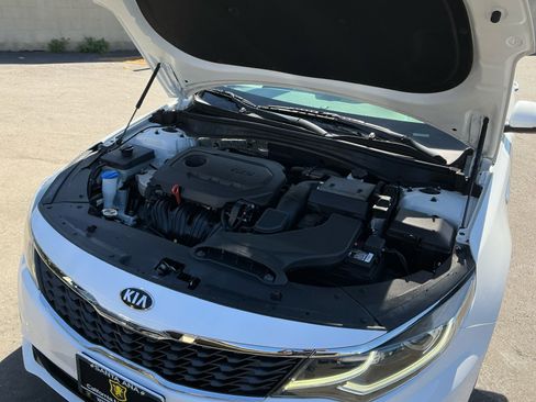 Used 2020 Kia Optima LX FWD image 23
