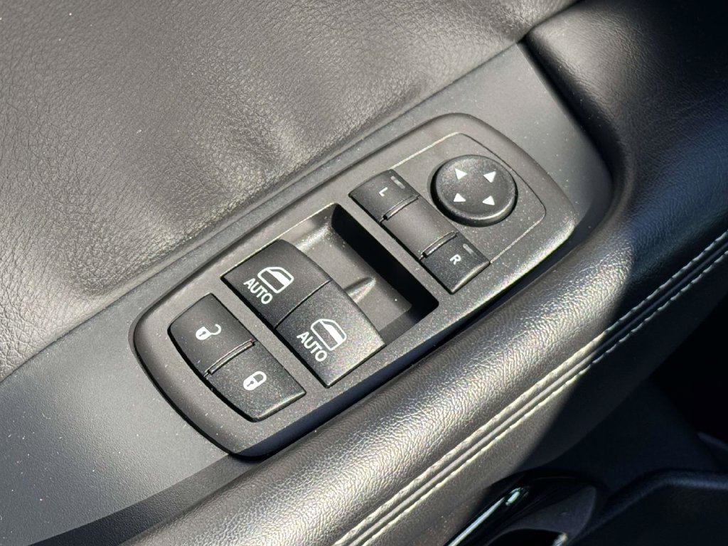 Used 2022 Dodge Challenger SRT Super Stock RWD image 27