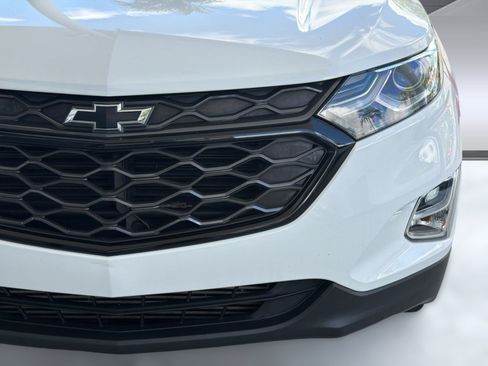 Used 2018 Chevrolet Equinox LT w/ Redline Edition AWD/4WD image 11