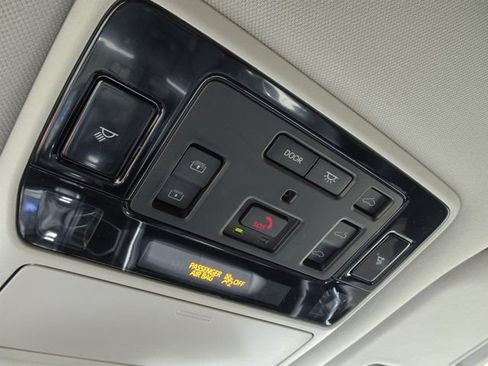 Used 2024 Toyota Grand Highlander AWD image 28